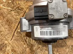 Porsche OE 98137505982 Soporte Caja Cambios - Usado
