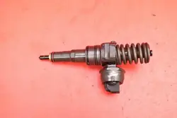 Ruiskutus OEM 0414720312 VW Passat B6 2.0 TDI:lle