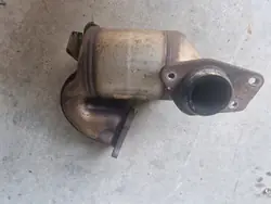 Renault OE 8201030945 Katalysator