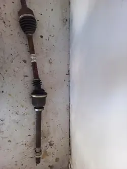 Höger Axel Renault Megane III RS 2.0 TCE OEM