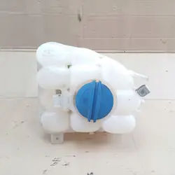 Tuulilasinpesuneste säiliö Porsche Cayenne 7P0121407