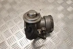 EGR-venttiili VW Touareg 2.5L Diesel 2006 OEM 070128070C