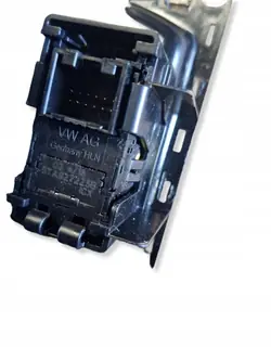 VW Dryckeshållare OEM 5TA858329E för Touran III