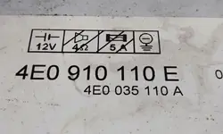 Audi CD-vaihtaja OEM 4E0910110 - Käytetty kunto