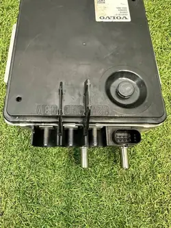 Volvo XC40 2025 Omvormer OEM 32371432