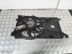 Jäähdytinpuhallin OEM 3M5H8C607RG Ford Focus C-Maxille