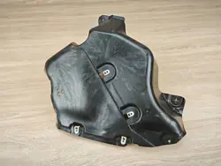 BMW G26 Underrede Skydd Höger Bak OEM 7428198