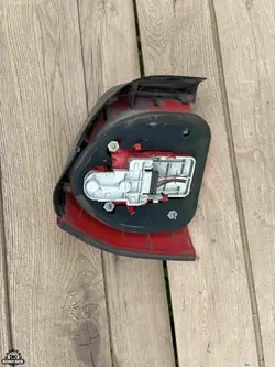 Feu arrière droit Citroen Saxo OEM 230