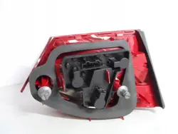 Feu arrière droit VW Jetta 5C USA 5C6945094