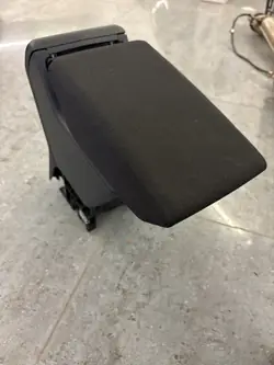 Käsinoja OEM 6F0864207AD VW Taigo 21-