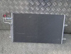 Condenseur A/C Ford OE 3M5H19710CC pour Focus MK2