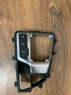 Ganganzeige-Rahmen OEM 8W1713111C für Audi A4 B9