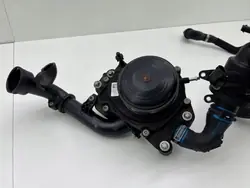 Pompe à eau Mercedes-Benz OEM A6512006401 - Occasion