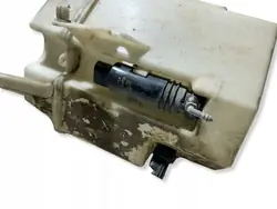 Volvo OE 30784233 Begagnad Spolarbehållare