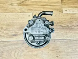 Audi OE 06B145255 Ohjaustehostimen pumppu