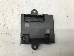 BMW X1 U11 Dörrstyrningsmodul OEM 5A83A77 Vänster Fram
