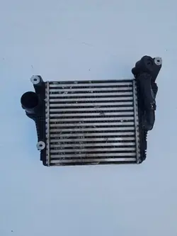 Intercooler derecho Porsche Macan 95B