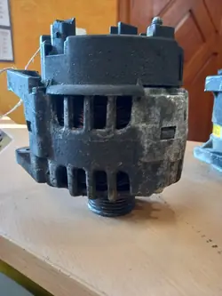 Generaattori Renault Laguna II