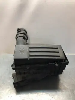 AUDI VW SKODA 2.0 TDI Ilmansuodattimen Kotelo 3C0129607BC