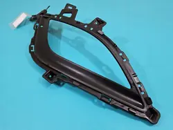 Tapa de Rejilla de Parachoques Derecha Hyundai i30 II 12-16 OEM 86564-A6030