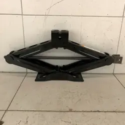 Begagnad biljacka för VW Amarok II Ford Ranger VI
