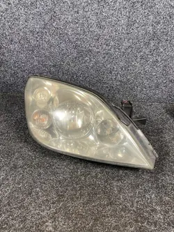 Nissan Primera P12 Oikea Etuvalo 26010 AU800