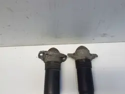 TAKAPÄÄN SÄÄDETTÄVÄ ISKUVAIMEN SUPERB III Kombi