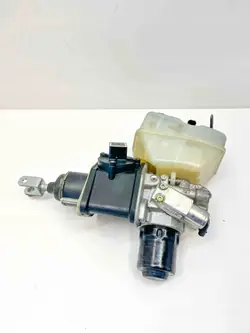 Bremsflüssigkeitsbehälter OEM A2304300302 für Mercedes-Benz