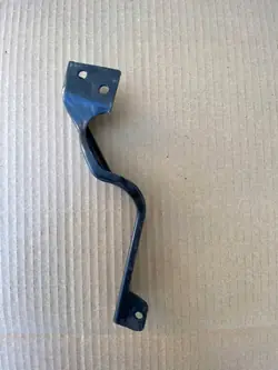 Höger kylarfäste BMW F20 F21 F30 F32 OEM 7266324