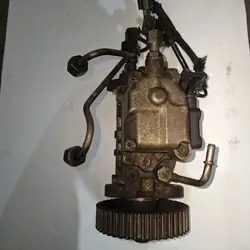 Ruiskutuspumppu OEM 046404969 VW Passat B5 1.9 TDI:lle