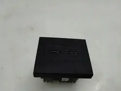 USB-Anschluss OEM A2478208402 für Mercedes-Benz