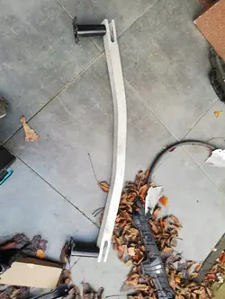 Etupuskuri Toyota CHR 16- Alhaalla