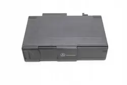 Mercedes CD-vaihtaja OEM A2038209089 SL R230:lle