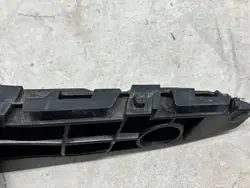 Vorderer Stoßstangenstützenschieber Toyota Avensis T27 08-15 OEM 52535-05040