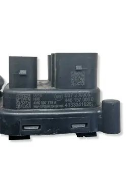 Volkswagen dörrmodul OEM 5Q0959592F - Begagnad