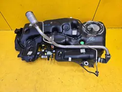 Réservoir à carburant Lynk & Co 01 OEM P8890951592 - Occasion