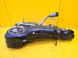 Réservoir à carburant Lynk & Co 01 OEM P8890951592 - Occasion