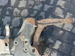 OEM PANDA II 03-13 R Brazo de Suspensión Delantero Fiat Panda