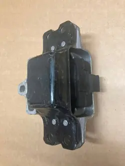 VW Audi Seat Skoda Suporte de caixa 1K0199555BE