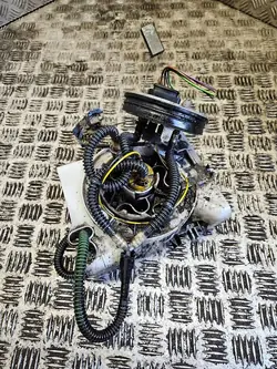 Bomba de combustível Volkswagen OE para Passat B5