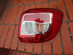 Lámpara trasera derecha Dacia Sandero II 265506669R