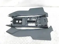 Mittentunnel OEM 4M8863305 för Audi Q7 II SQ7 2019-2024