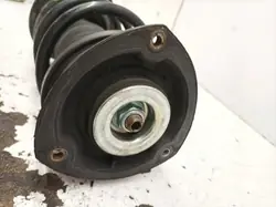 Etuvasen Jousitus OEM 2Q0413031DC Käytetty
