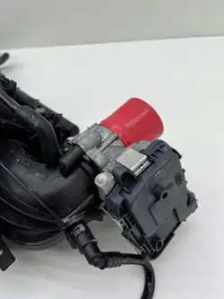 Colector de admisión SKODA FABIA III OEM 04C133201L