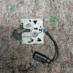 Tranca do capô OEM 5E3823509A para Skoda Octavia IV