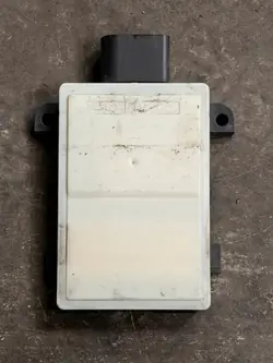 Audi kaistanvälitysanturi OEM 4N0907669F Käytetty