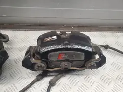 Jarrukokonaisuus Audi A4/S4 B8 OEM ATV88586 - Levyt, Palat, Puristimet