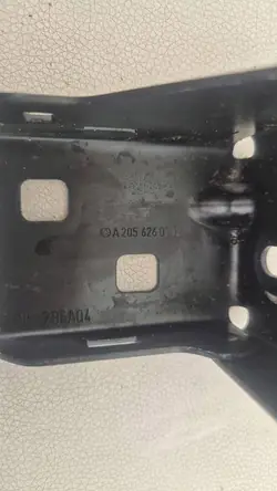 Soporte de Radiador Mercedes W205 W253 A2056260112