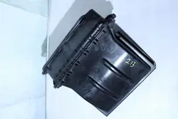 Mercedes Matosuodattimen Kansi OEM 2138307400 Käytetty