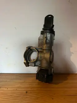 FORD MAVERICK STACYJKA Z KLUCZYKIEM OEM Gebraucht